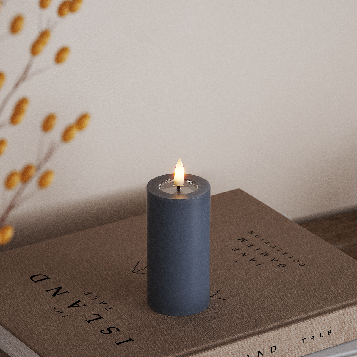 Deluxe Homeart LED Pillar candle Ø 5 x 10 cm Ice Blue LED Pillar candle 3