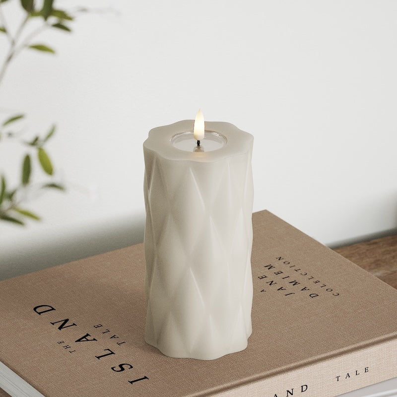 Deluxe Homeart Harlequin LED plokkvalgusti Ø 7,5 x 15 cm Liiva