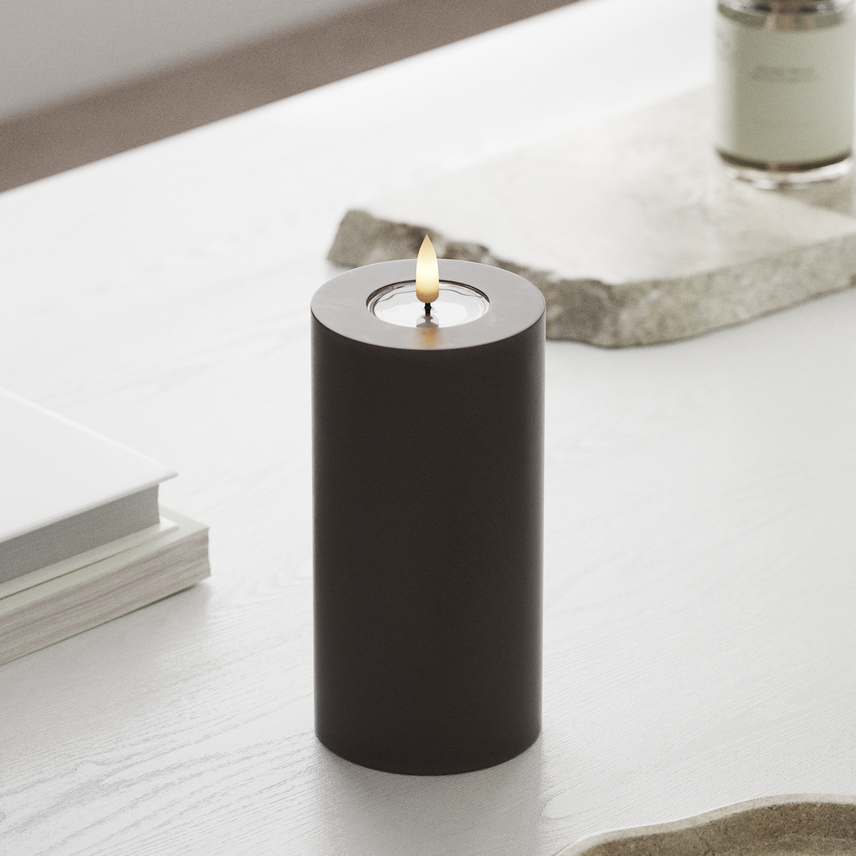 Deluxe Homeart LED Pillar candle Ø 7.5 x 15 cm Mocha LED Pillar candle 1
