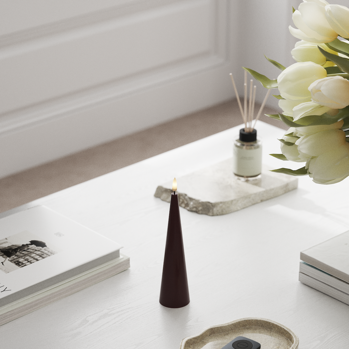 Deluxe Homeart Φωτιστικό κώνου D 5 x Υ 20 cm Μπορντό Φως κώνου LED 1