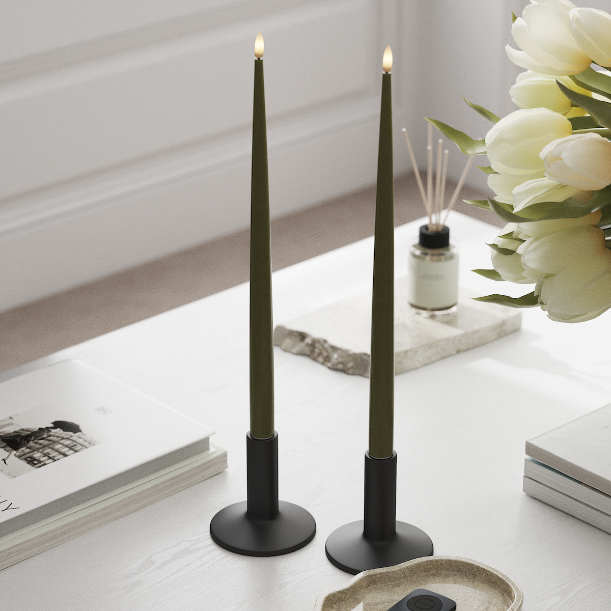 Deluxe Homeart LED světlo na svíčku s lakem, 2 ks 38 cm Olivově zelená LED světlo na svíčku 1