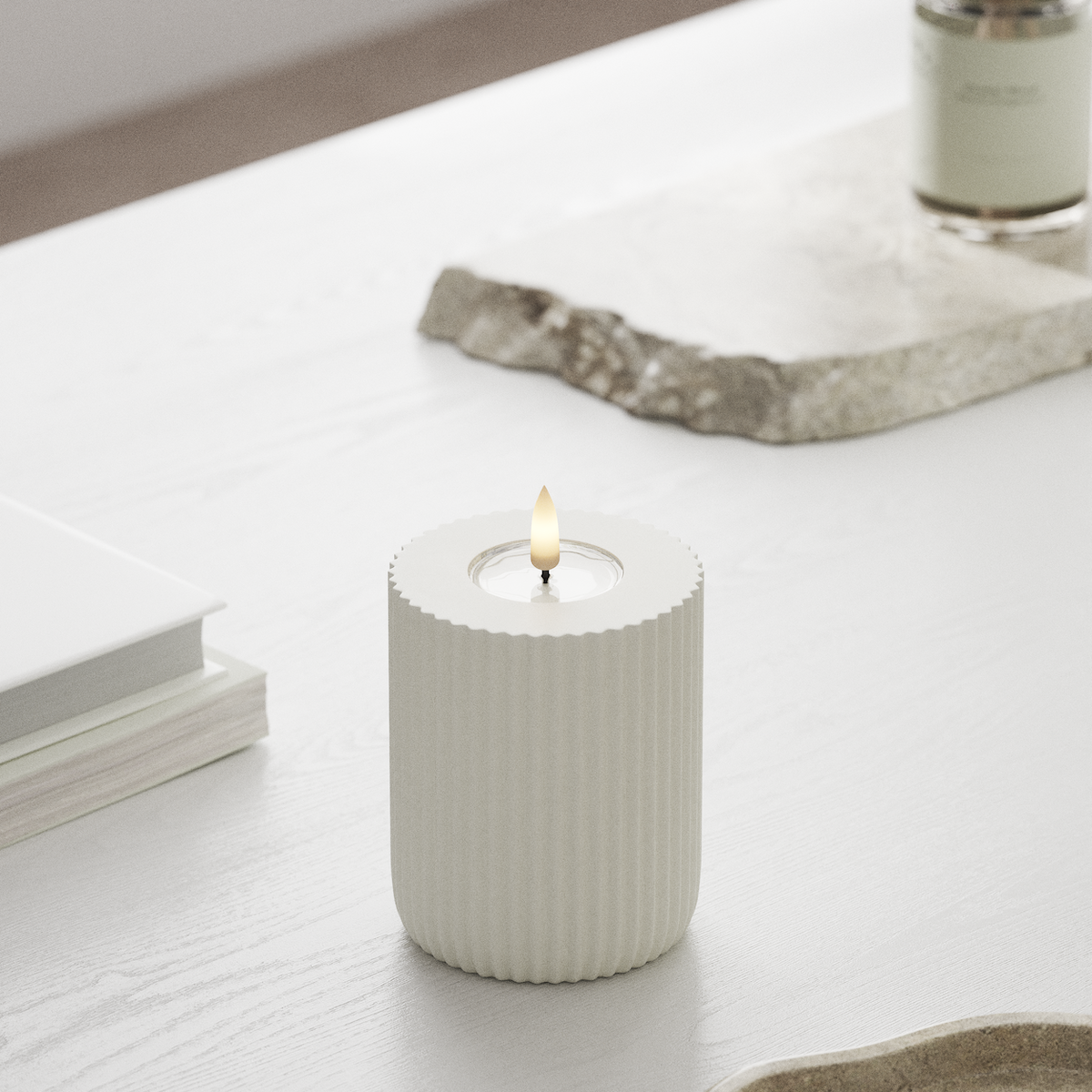 Deluxe Homeart Solid Stripe LED Block valgusti Ø 8 X 10 cm Valge LED-i kuju 1