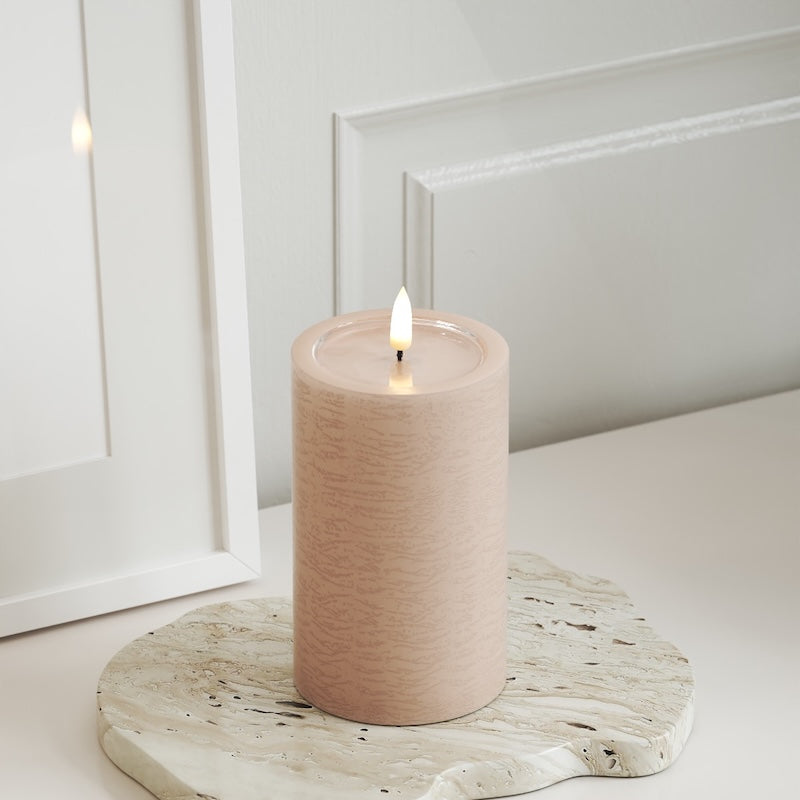 Unique Candles Unique LED blokové světlo D 7,5 x 12,5 cm Růžová